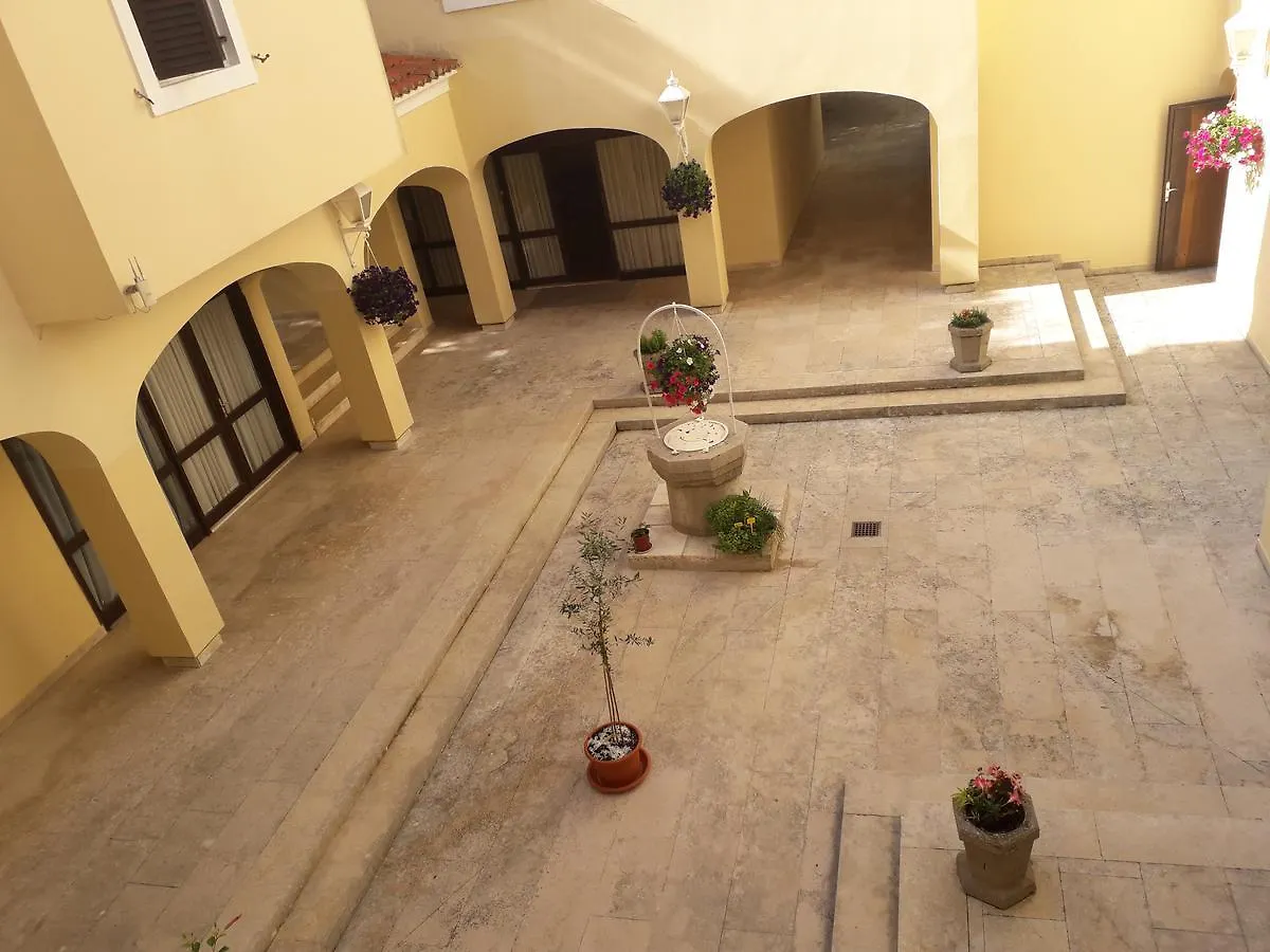Apartments And Rooms Haludovo - Ribarsko Selo 말린스카