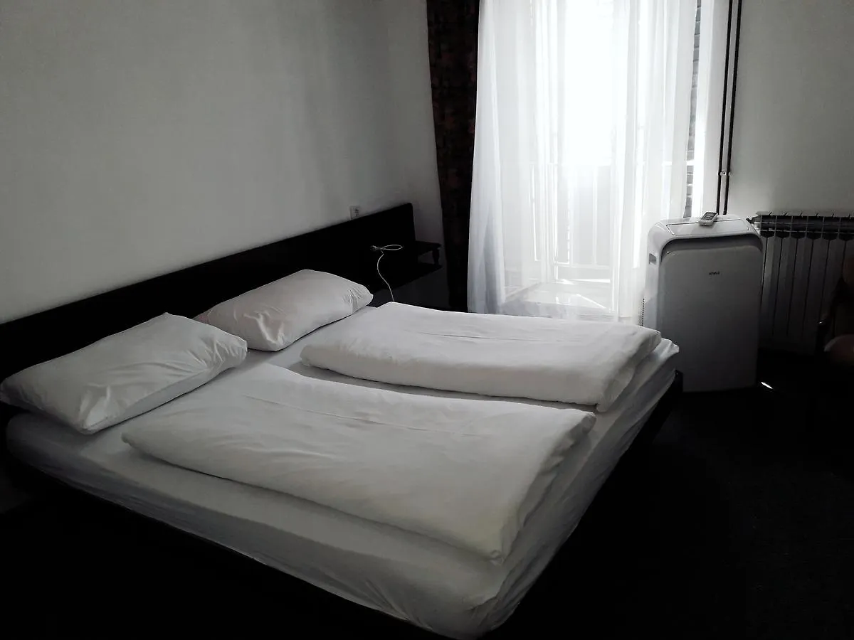 Apartments And Rooms Haludovo - Ribarsko Selo 말린스카