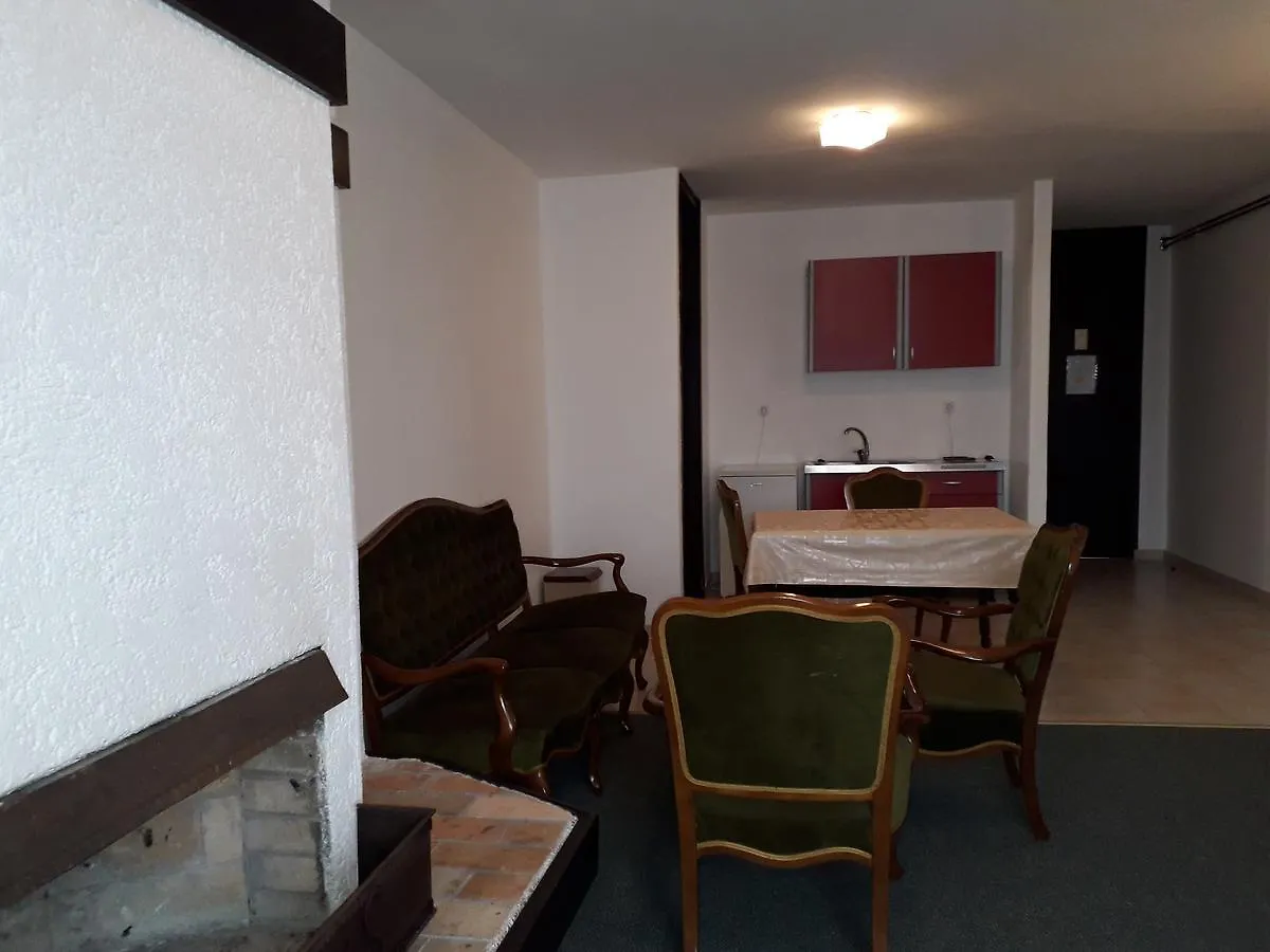게스트하우스 Apartments And Rooms Haludovo - Ribarsko Selo 말린스카