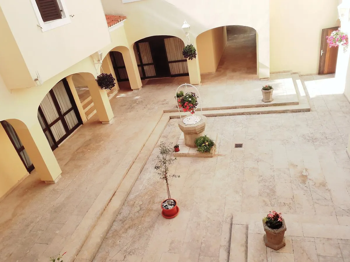 مالينسكا Apartments And Rooms Haludovo - Ribarsko Selo كرواتيا