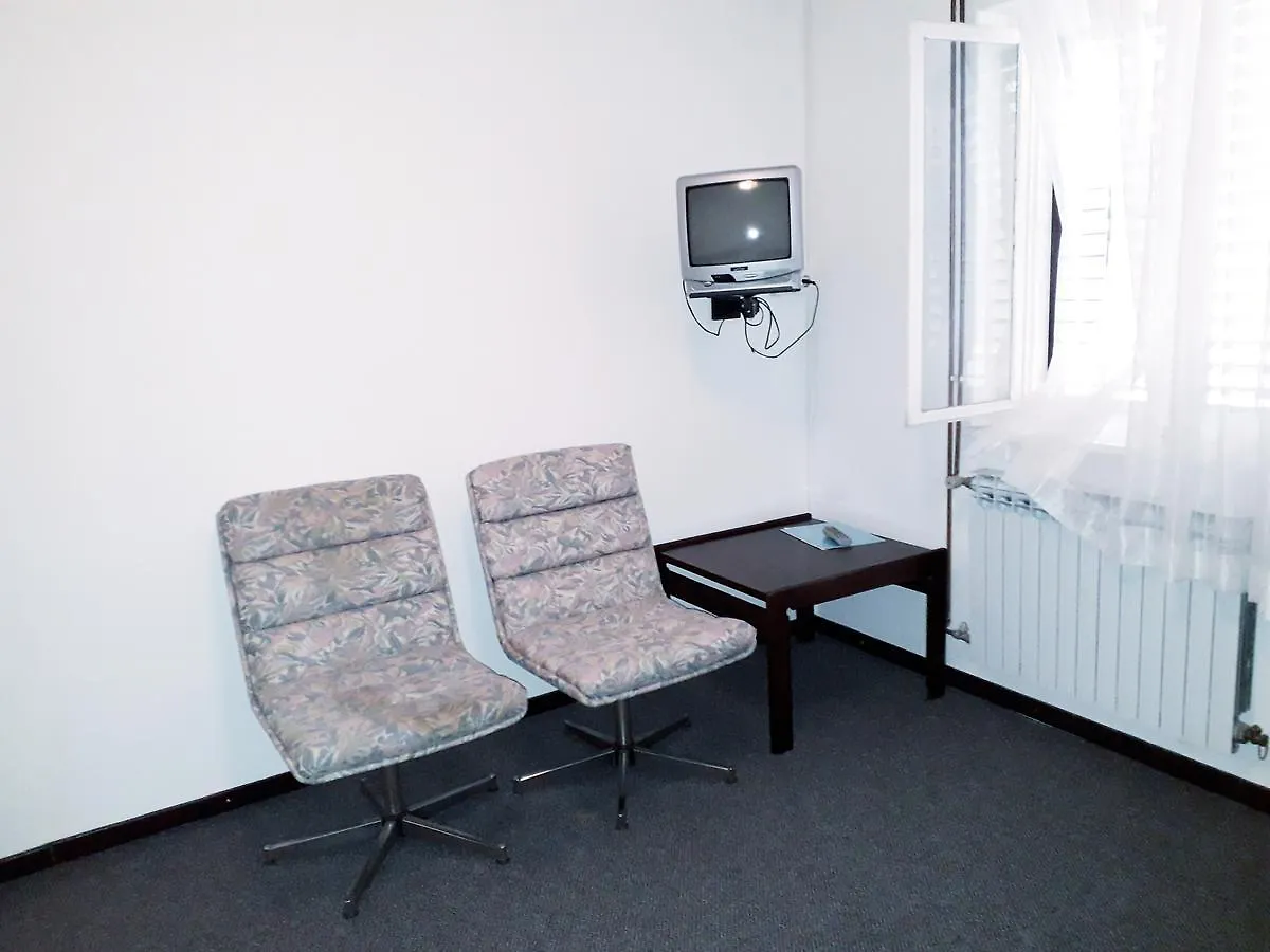 مالينسكا Apartments And Rooms Haludovo - Ribarsko Selo