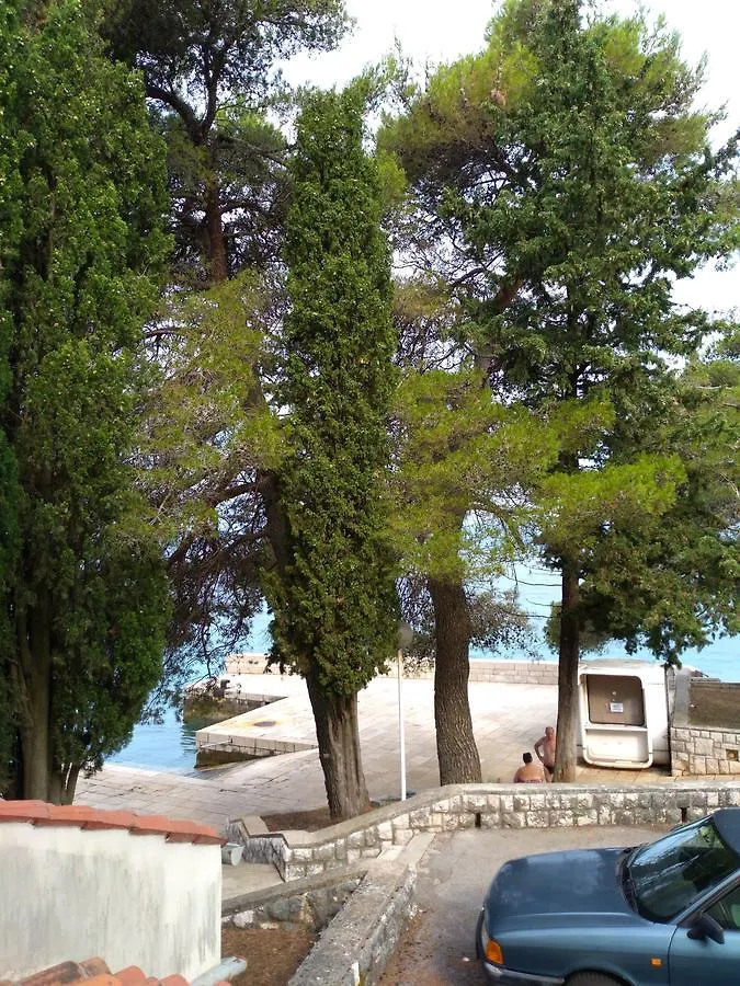 Apartments And Rooms Haludovo - Ribarsko Selo Malinska Croatia