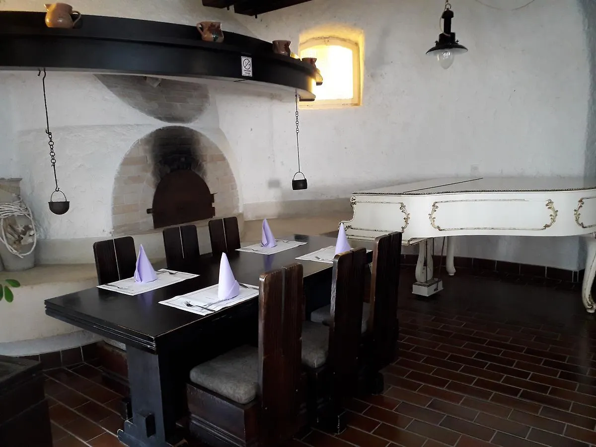 Apartments And Rooms Haludovo - Ribarsko Selo Malinska Guest house