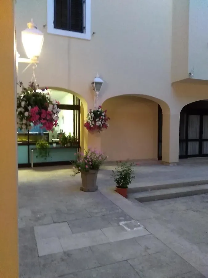 Apartments And Rooms Haludovo - Ribarsko Selo Malinska 3*,  Croatia